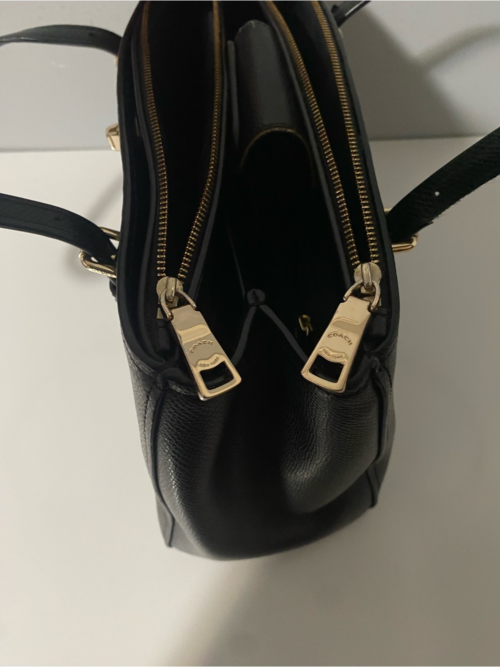 Coach Black Leather Turnlock Carryall Satchel Shoulder Bag - Picture 5 of 10